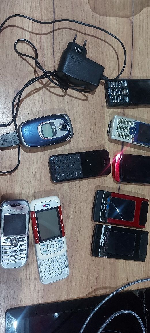 Sprzedam wszystkie telefony