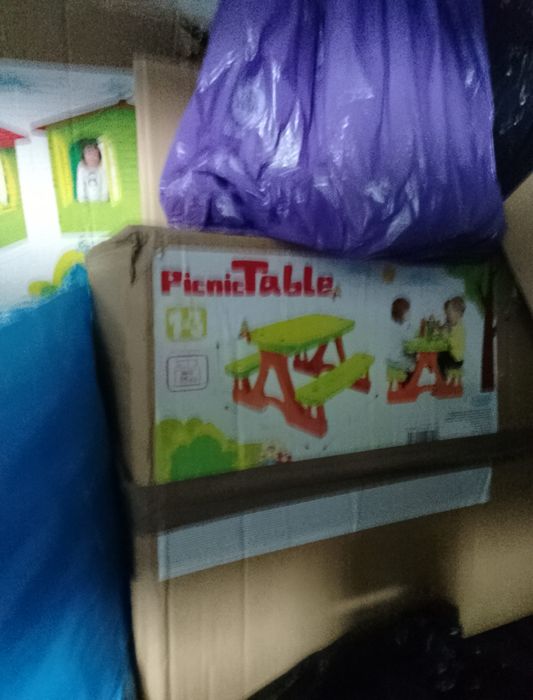 Stół piknikowy z ławkami Mochtotoys