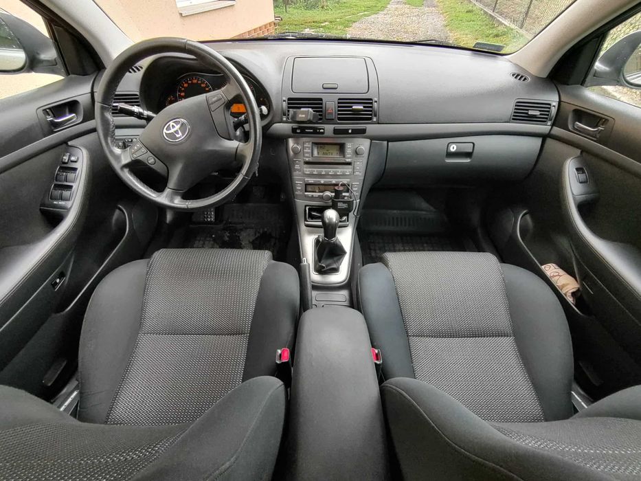 Sprzedam/Zamienię Toyota Avensis 1.8 LPG