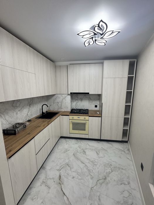 Продаж 2-к квартири по вул.Київська