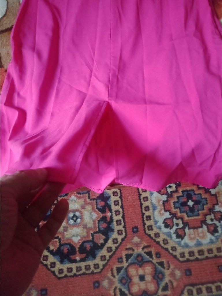 Продаю женское платье "Fashion clothes" от бренда "Issa plus"