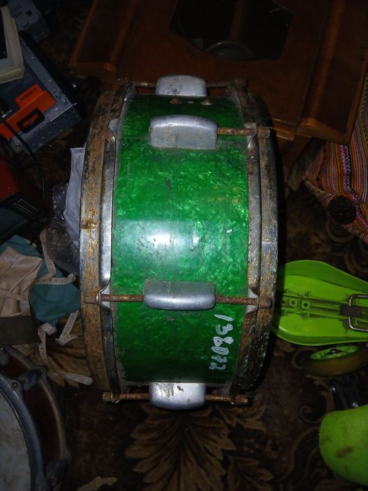 Барабан бобон ударні інструменти