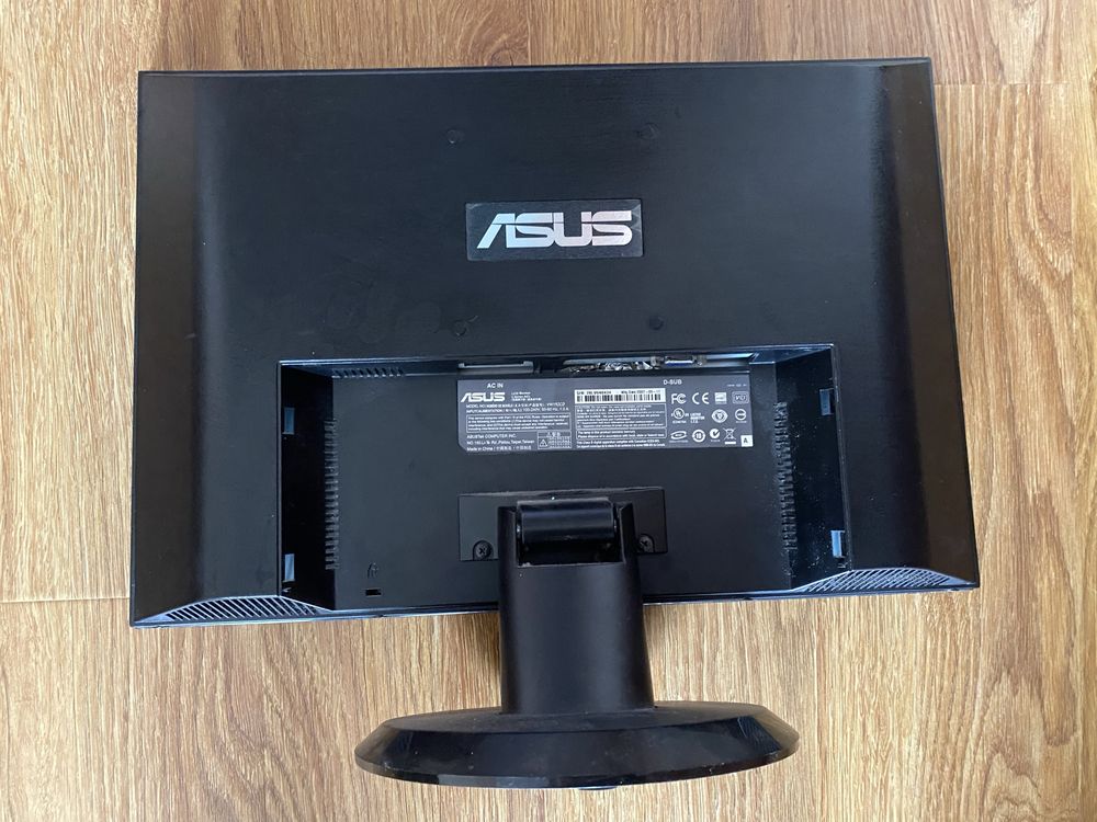 Продам монітор Asus wv192cd