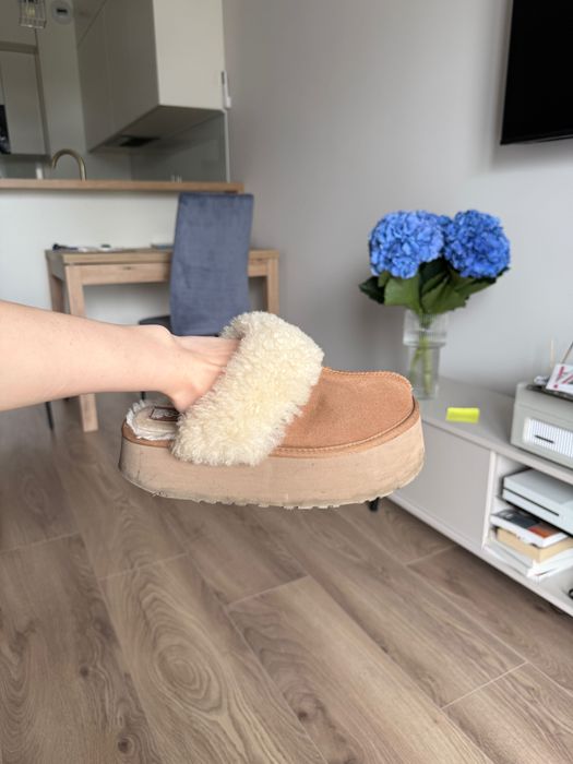 Ugg kapcie z gumką