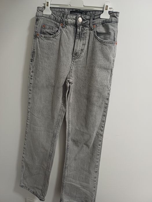 Calca da stradivarius n.34  como nova 9€