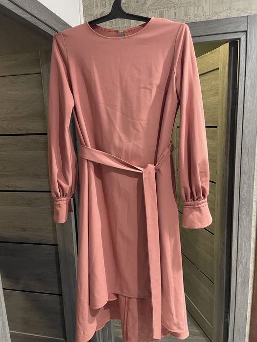 Сукня жіноча від Andre Tan