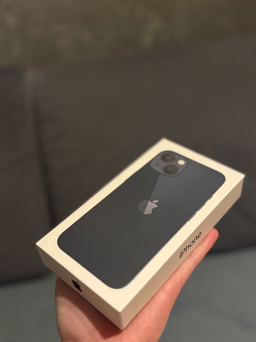 Oryginale pudełko po iPhone 13