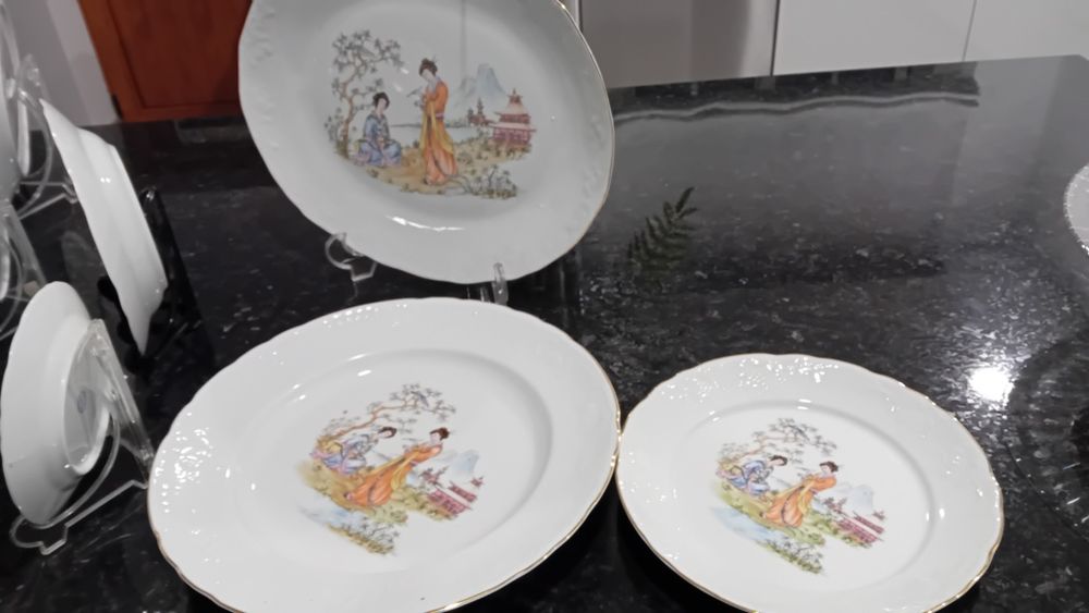 Serviço de porcelana Portugues