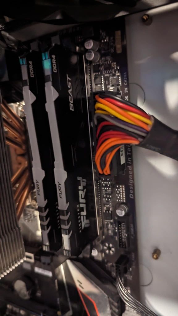 I5 9600kf, gigabyte Z390 gaming x
