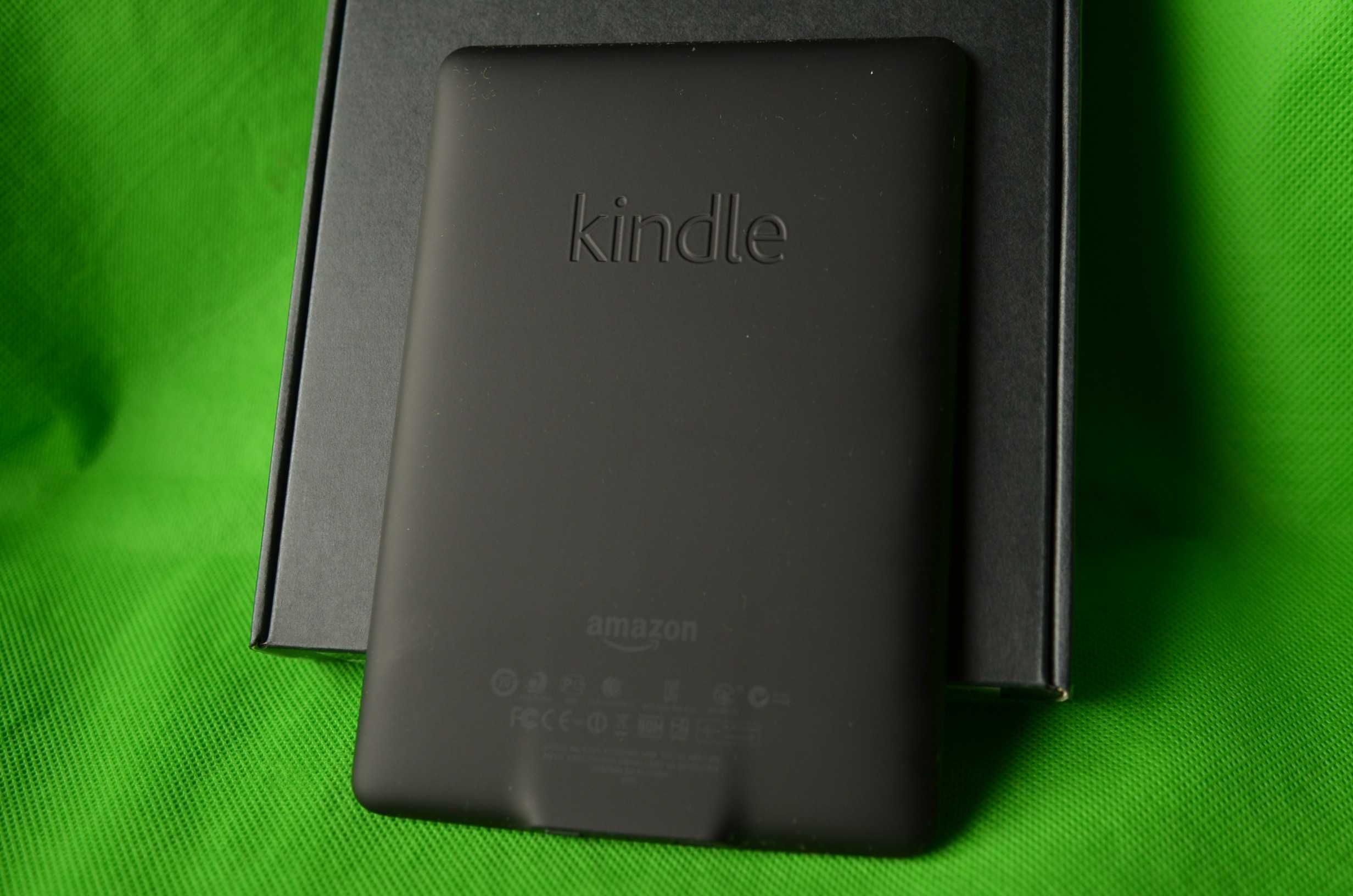Електронна книга з підсвіткою KIndle Paperwhite Читає FB2! Всі формати