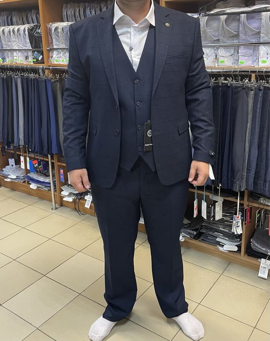 Чоловічий костюм