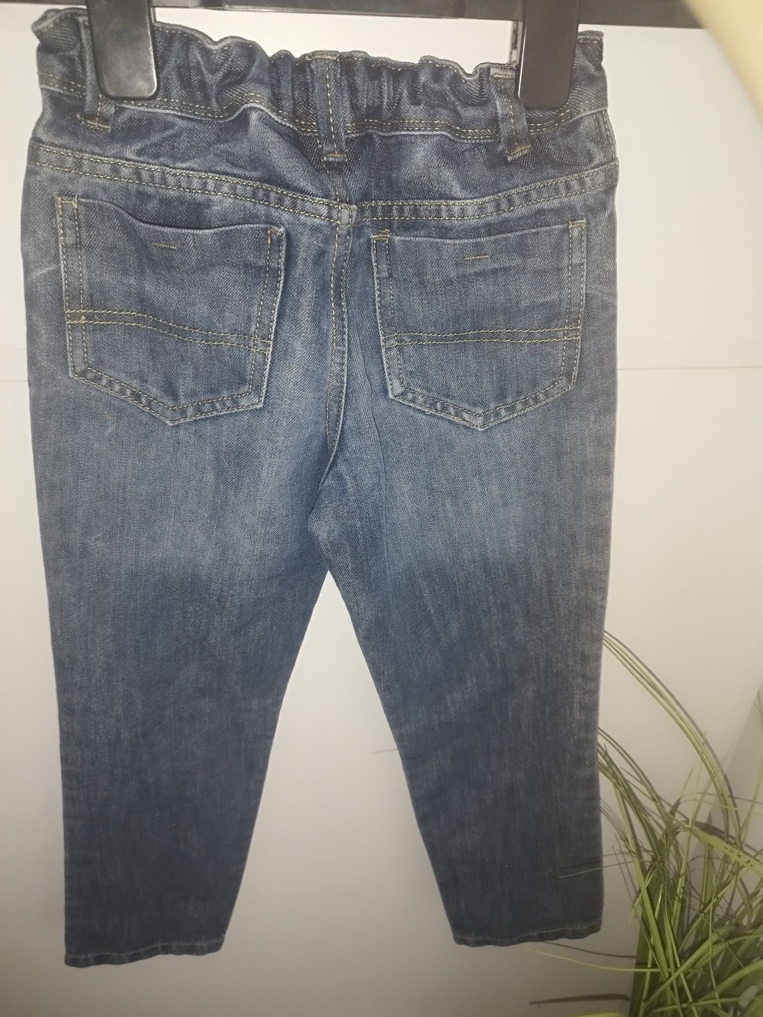 Jeansy chłopięce Denim slim rozmiar 128 cm stan bdb