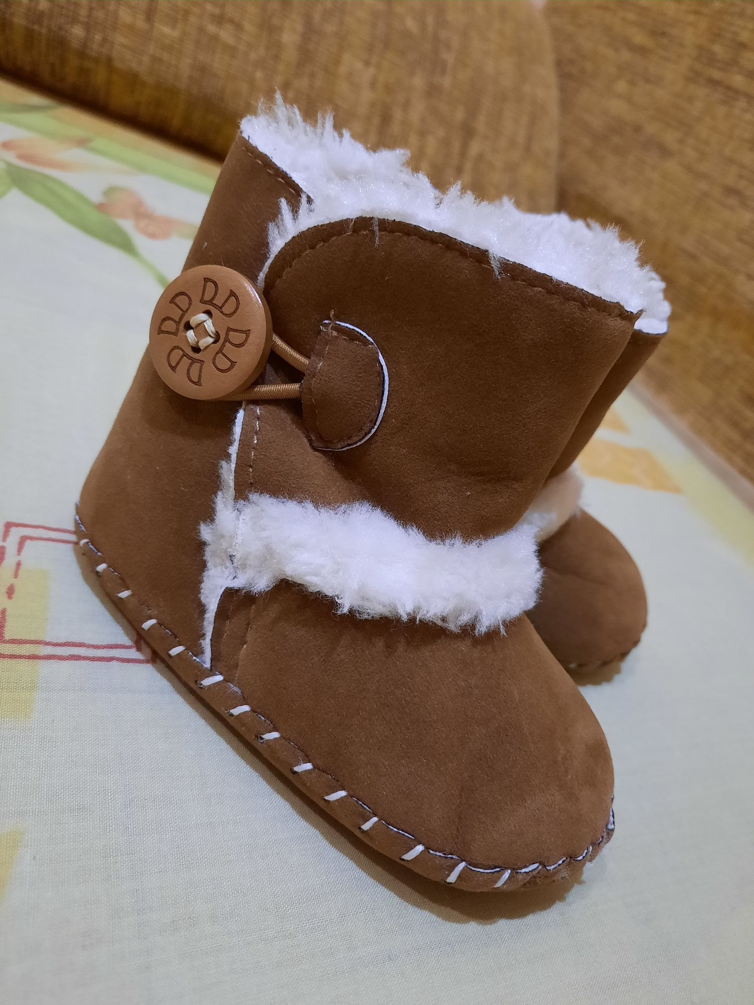 Зимові чобітки для новонароджених