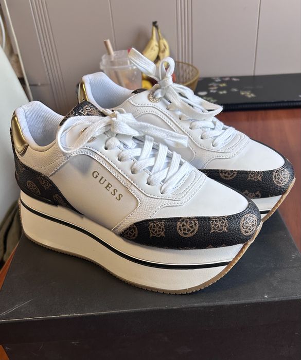Buty orgnialne guess camiro4 rozmiar 39