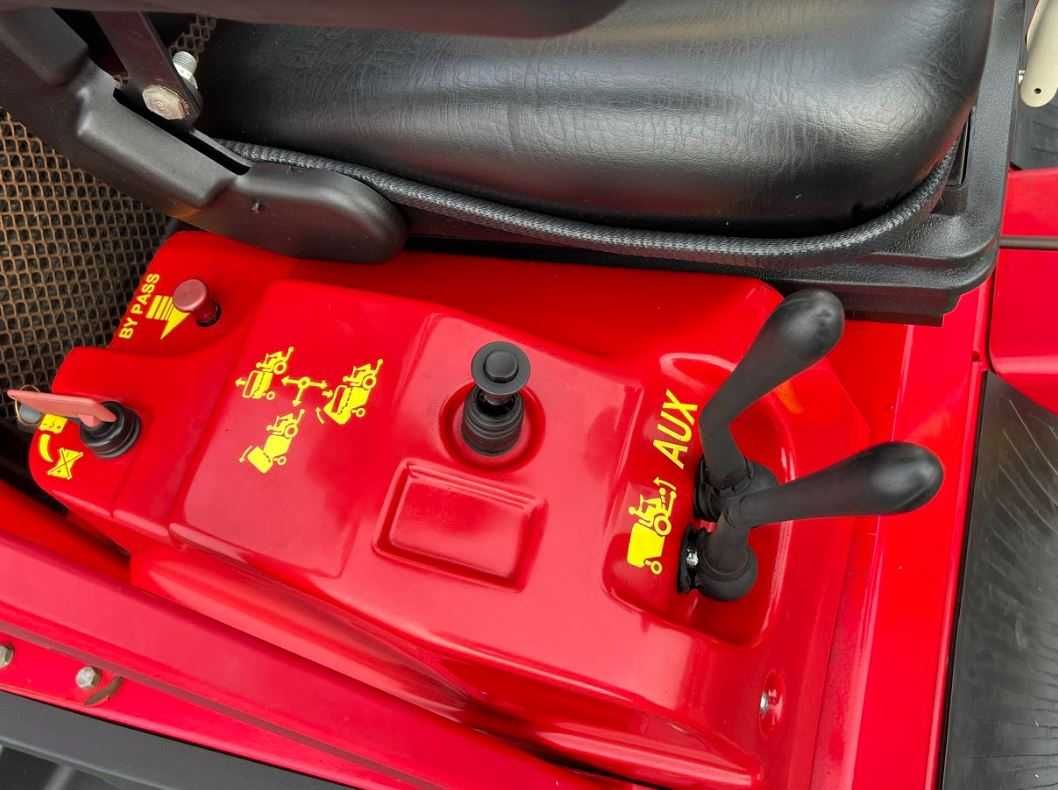 Gianni Ferrari GT 280DW, górny wysyp, 28KM napęd 4x4