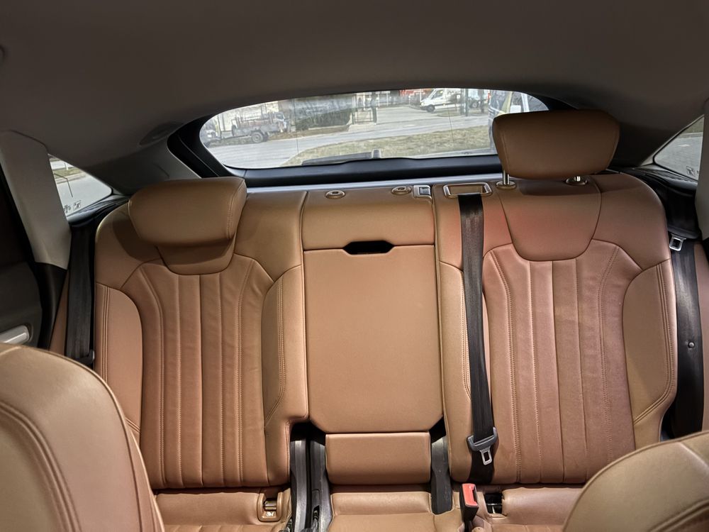 Audi Q5 40 TDI Quattro S-line 204 KM