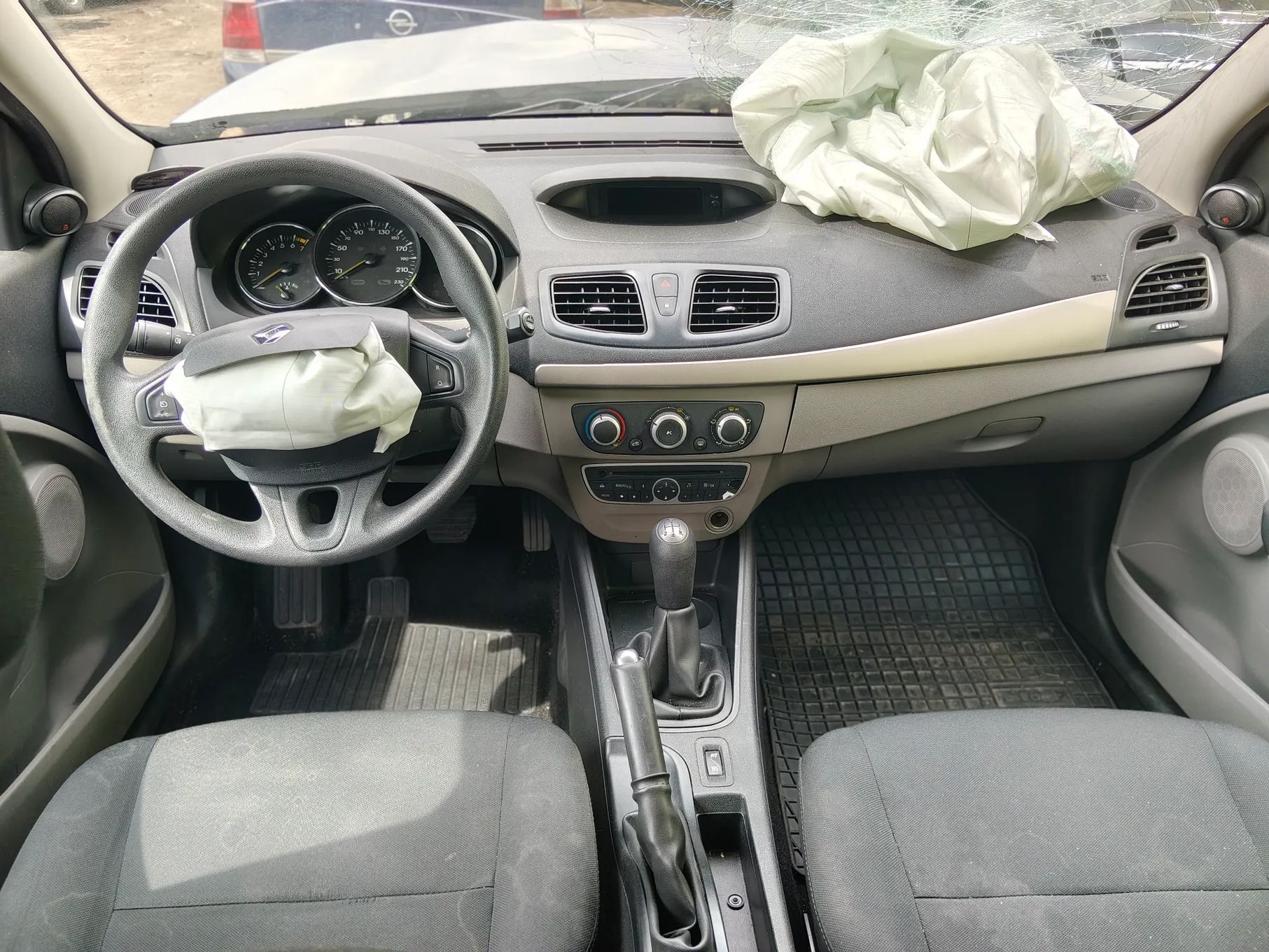 Renault Megane III 5D H/B TED69 K4M Części