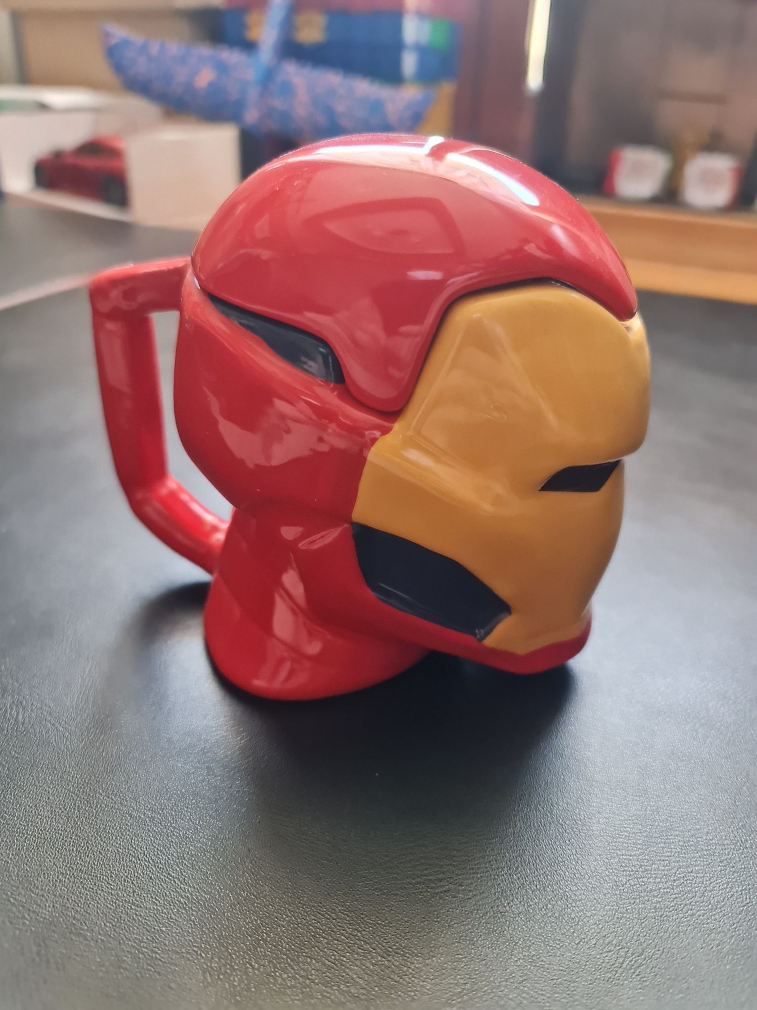 Kubek marvel nowy