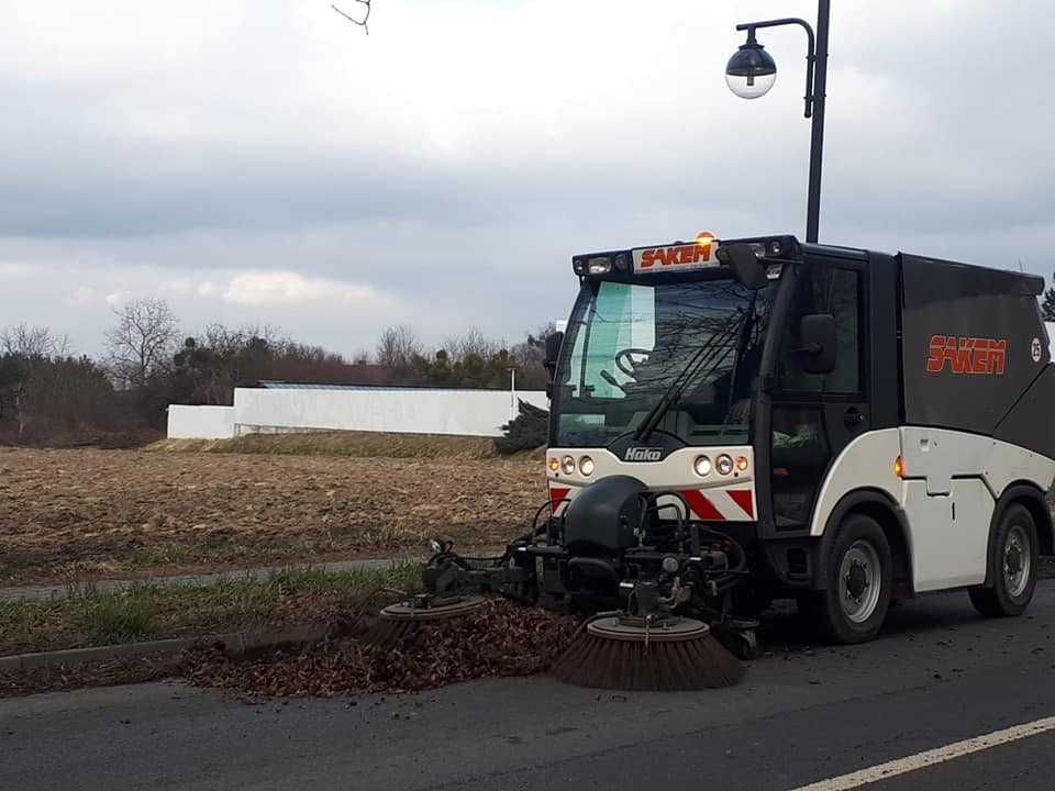 Usługa oczyszczania zamiatarką samochodową