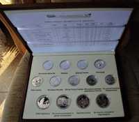 Zestaw srebrnych monet rocznik 2008 w drewnianej kasecie