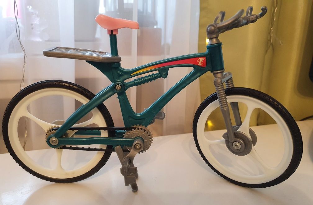 Велосипед іграшковий