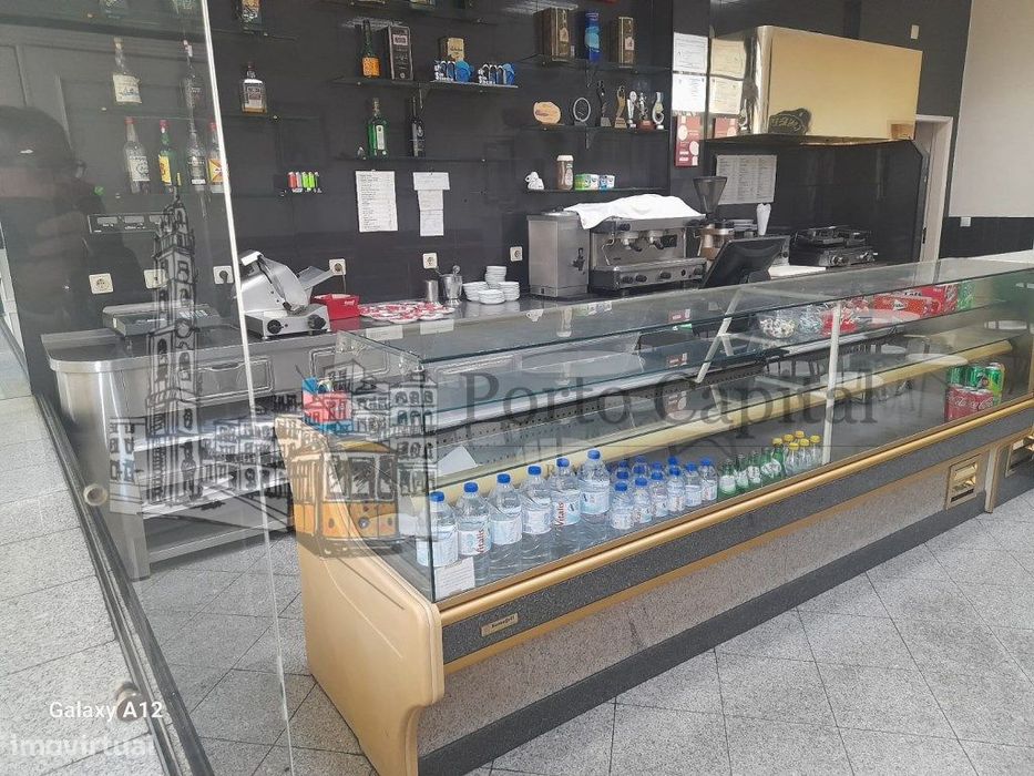 Excelente Cafe/Pastelaria Para Arrendamento Em Fanzeres