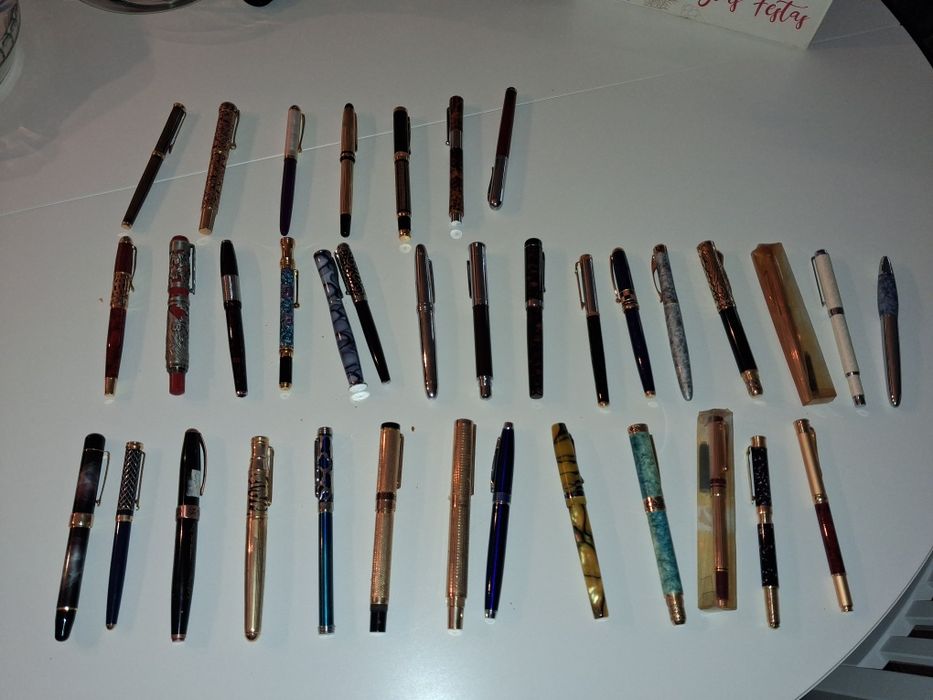Coleção de canetas de tinta permanente