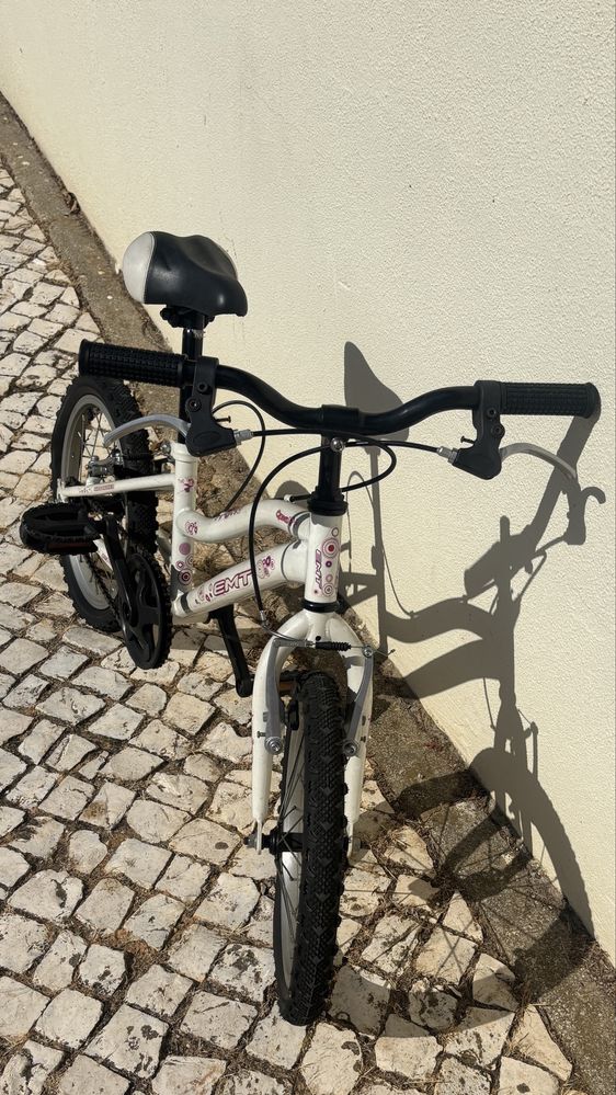 Bicicleta criança