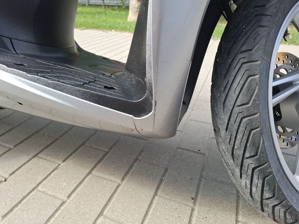 Skuter Honda SH125i