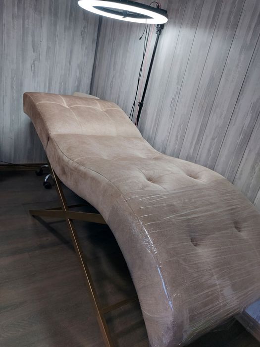 Продам анатономічну кушетку для нарощування війок