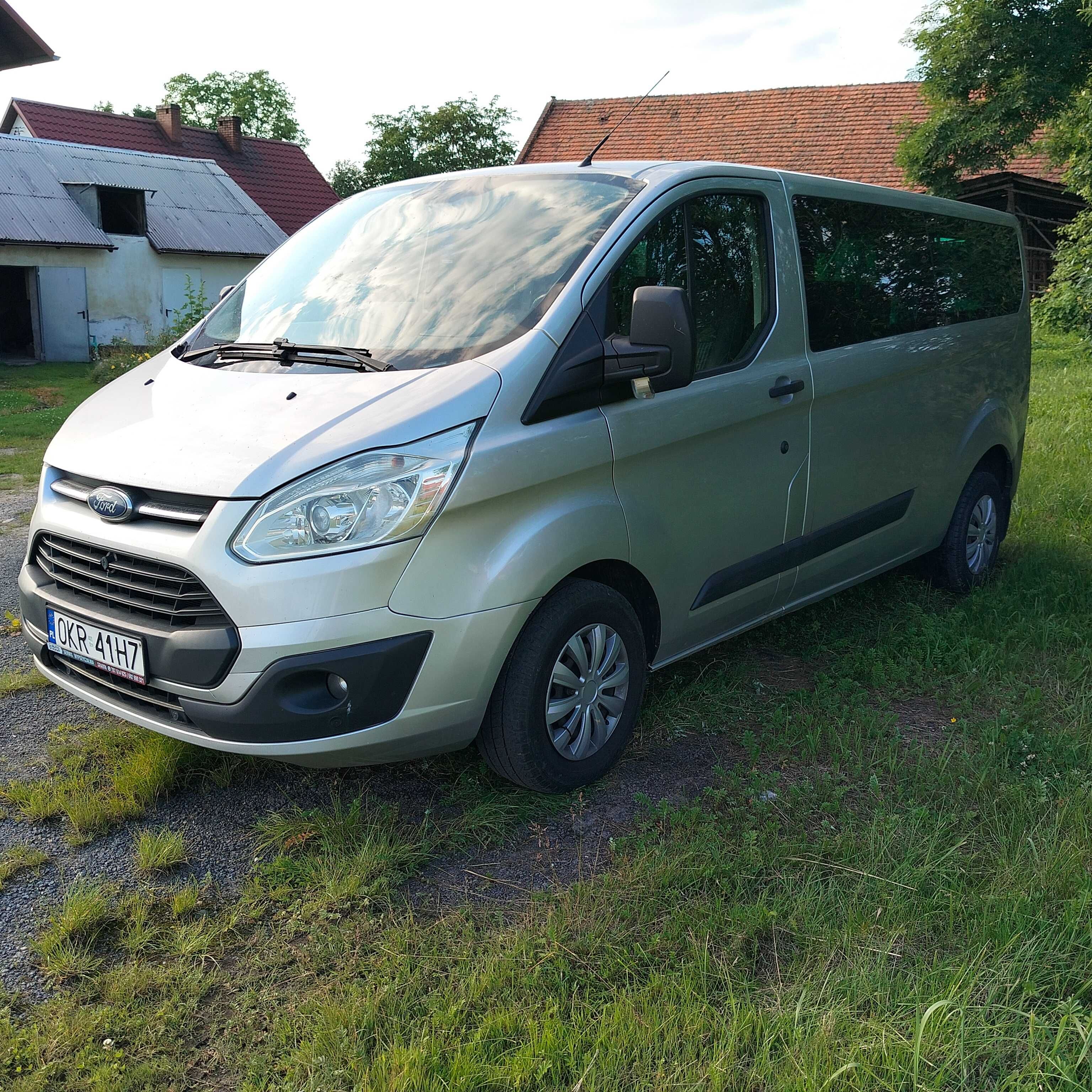 Ford Transit Custom 9 osob