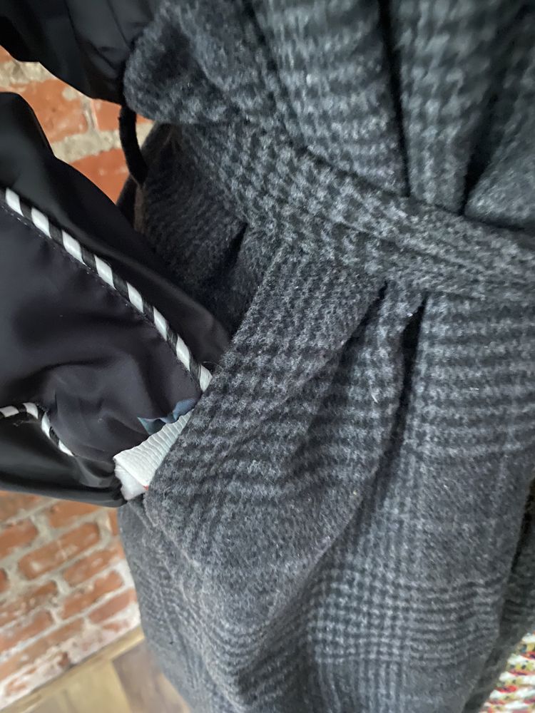 Płaszcz  designerski  polskiej projektantki  M /L