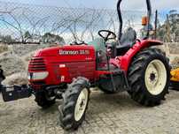 Tratores Agrícolas