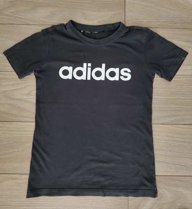 Zestaw koszulek z krótkim rękawem adidas i 4F, r. 146