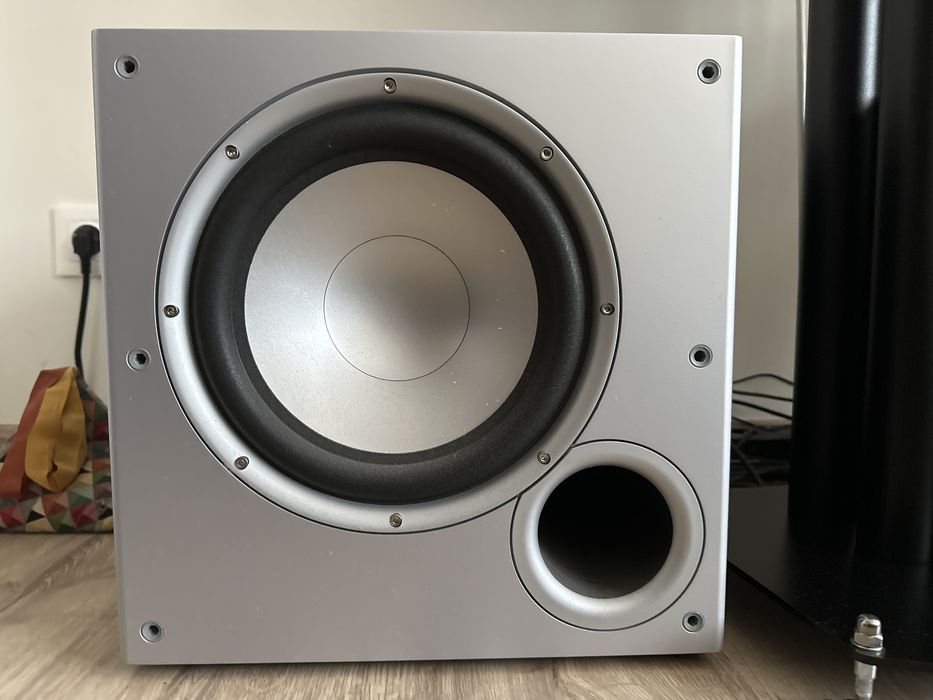 Subwoofer activo Polk