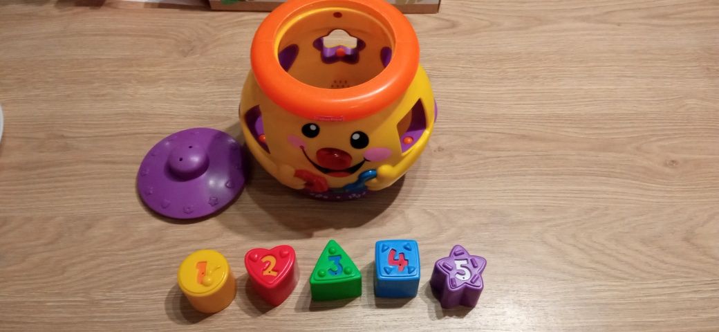 Fisher-Price Garnuszek na klocuszek