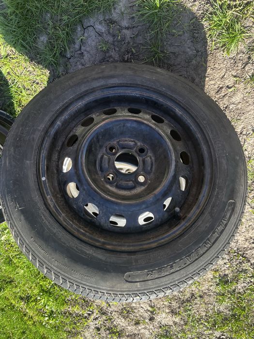 Продам диски з шинами  R14