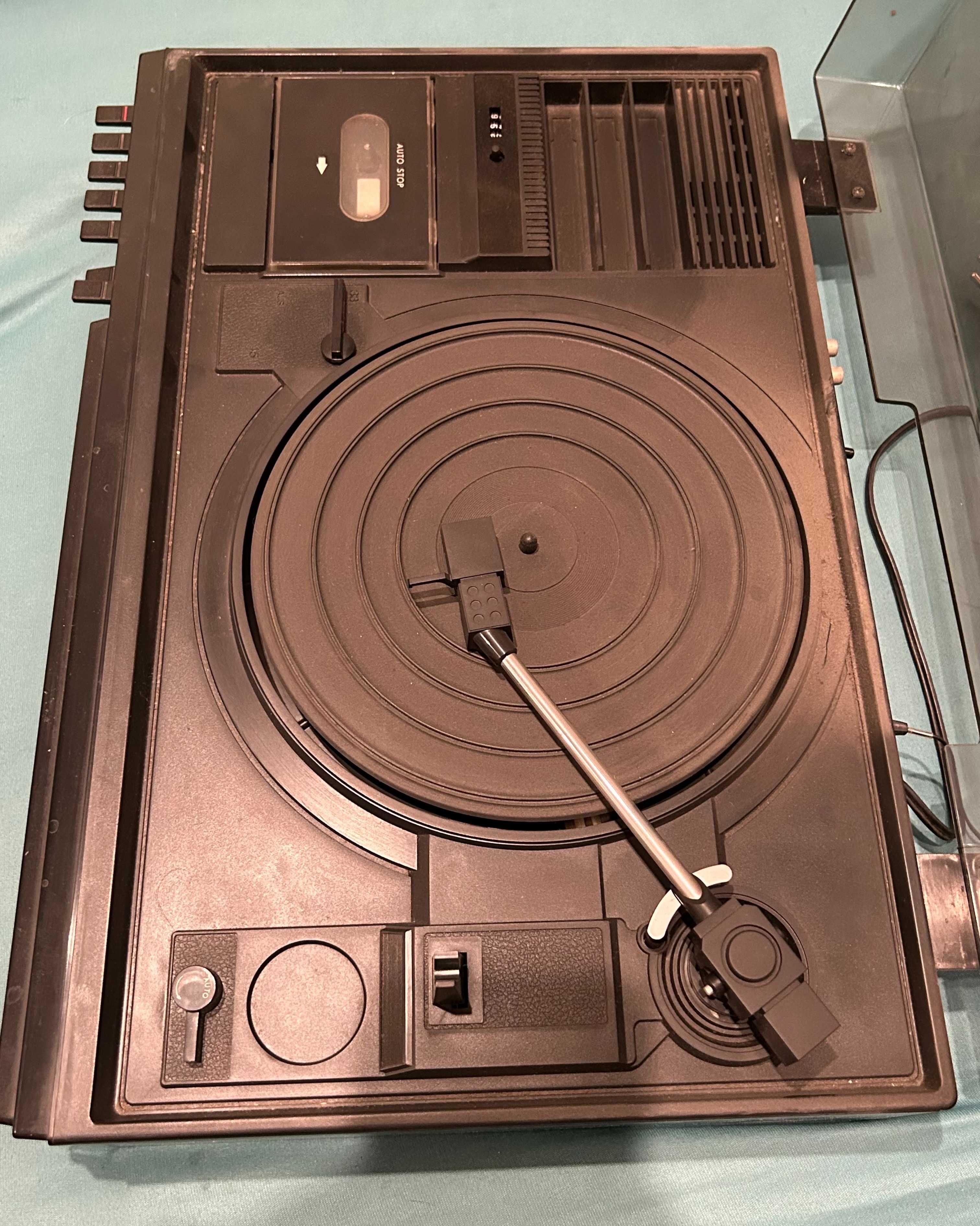 SPRZĘT RETRO: radio, telefon, militaria, winyl itp.
