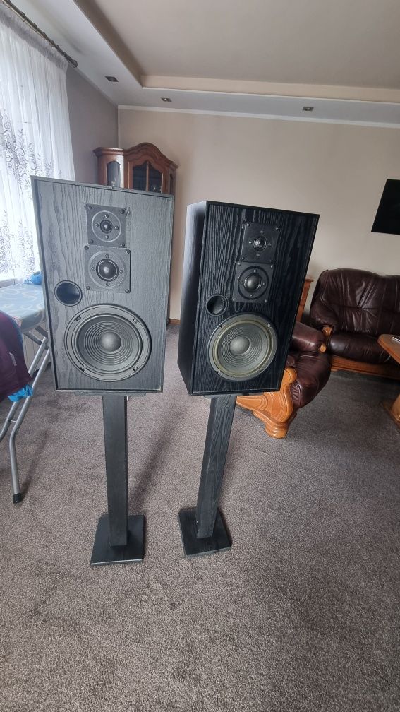 Kolumny WHD BR 140 plus standy