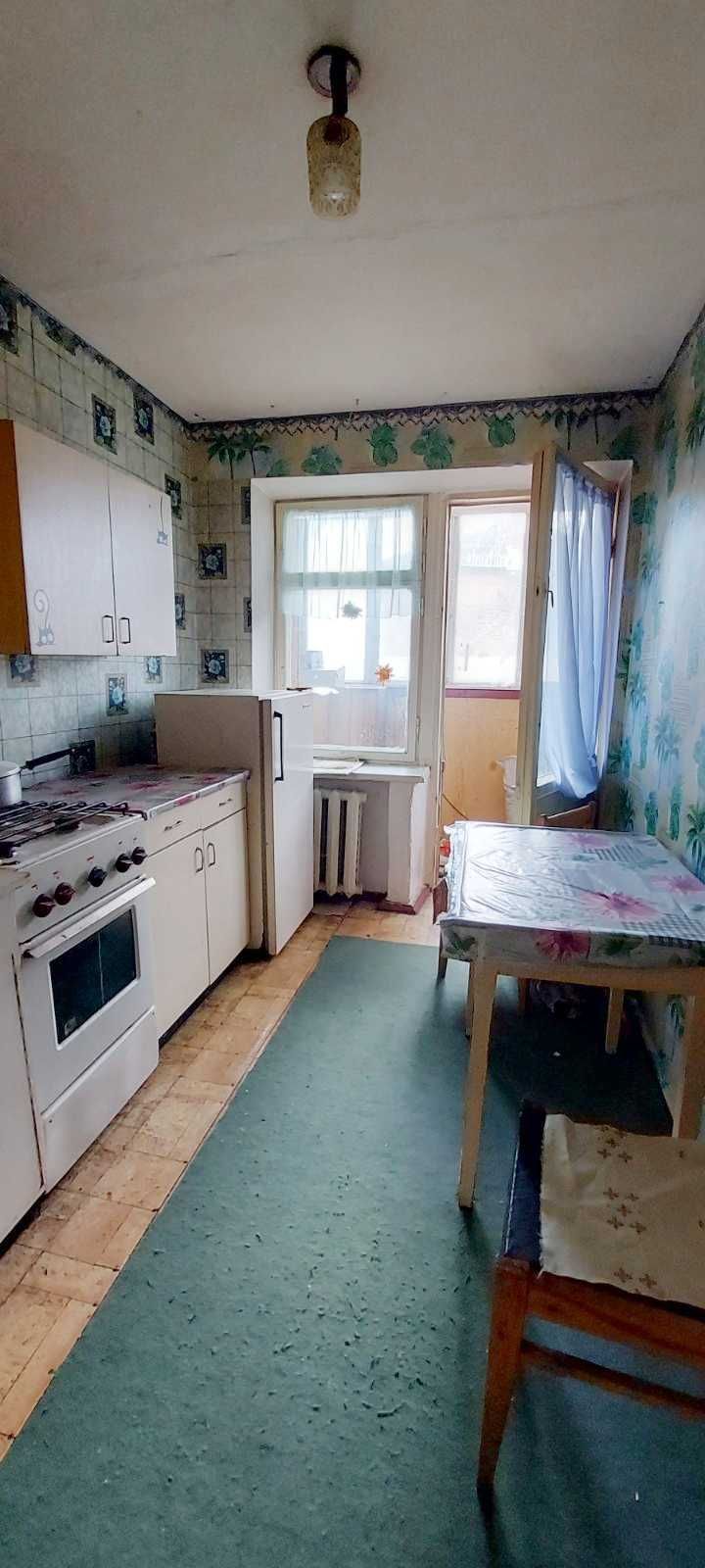 Продається 2-кімнатна квартира в м. Звягель, вул. Сагайдачного 16-А