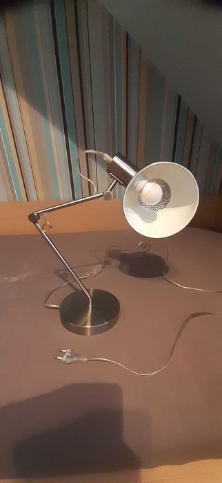 Lampka biurkowa metalowa