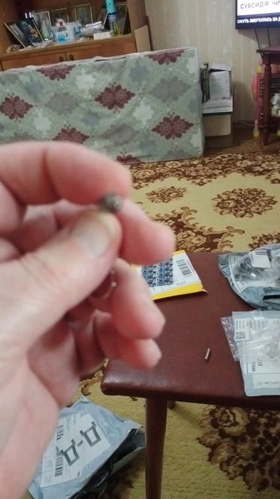 Брелок с мини отвёрткой крестовой и плоской