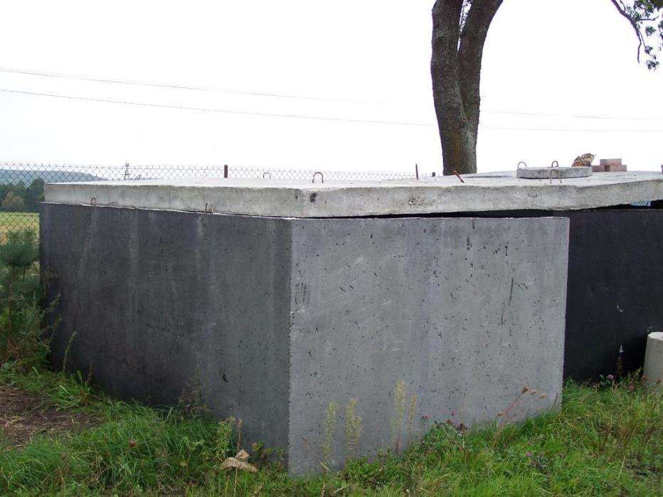 Szambo szamba betonowe WYKOP TRANSPORT MONTAŻ Przyłącze