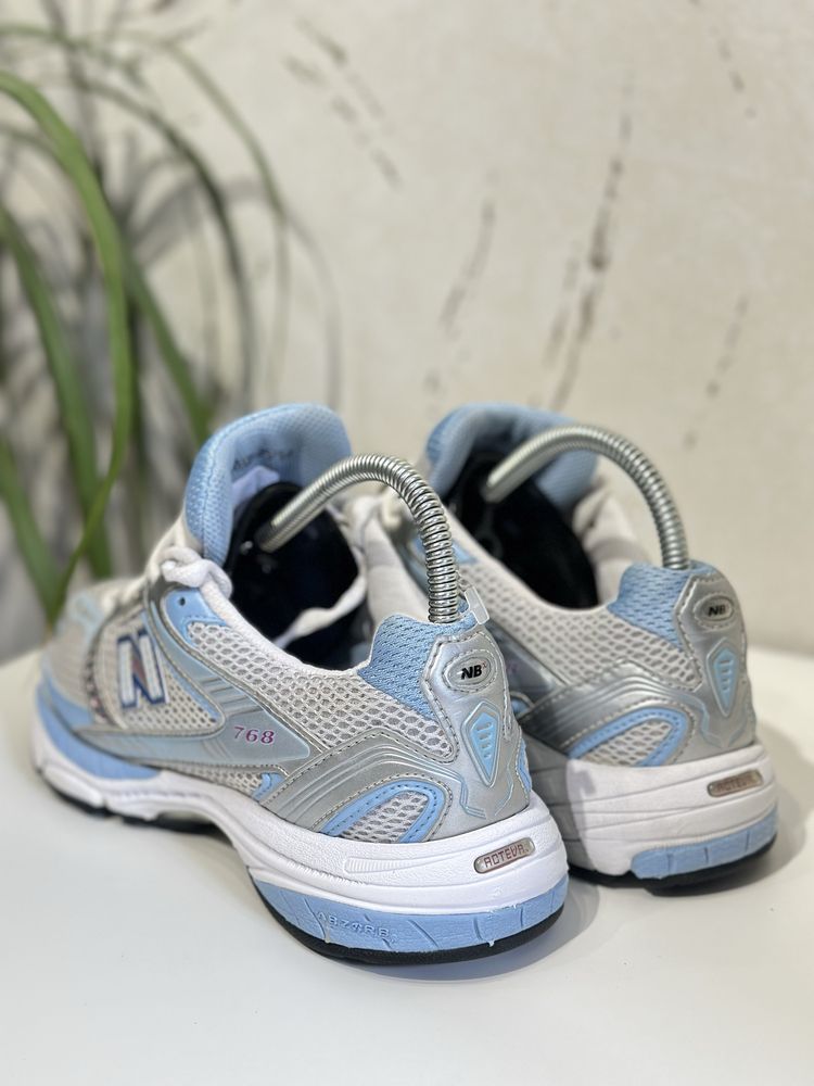 New Balance 768 кросівки жіночі кроссовки