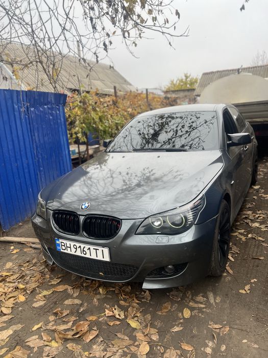 Продам BMW e60 330i