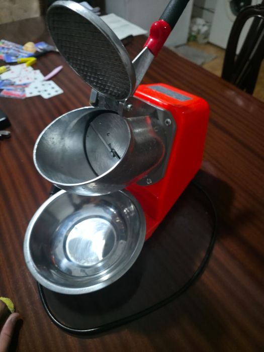 Máquina de triturar gelo