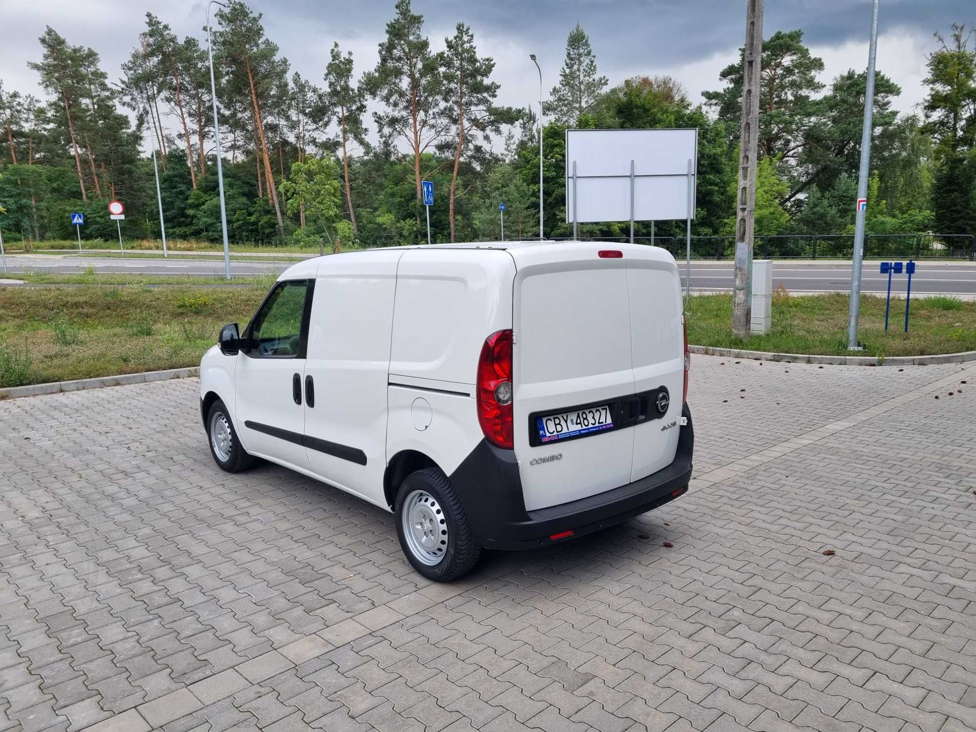 Opel Combo 1.3 Cdti 90 Km - Obustronnie Otwierane Drzwi - Zadbany
