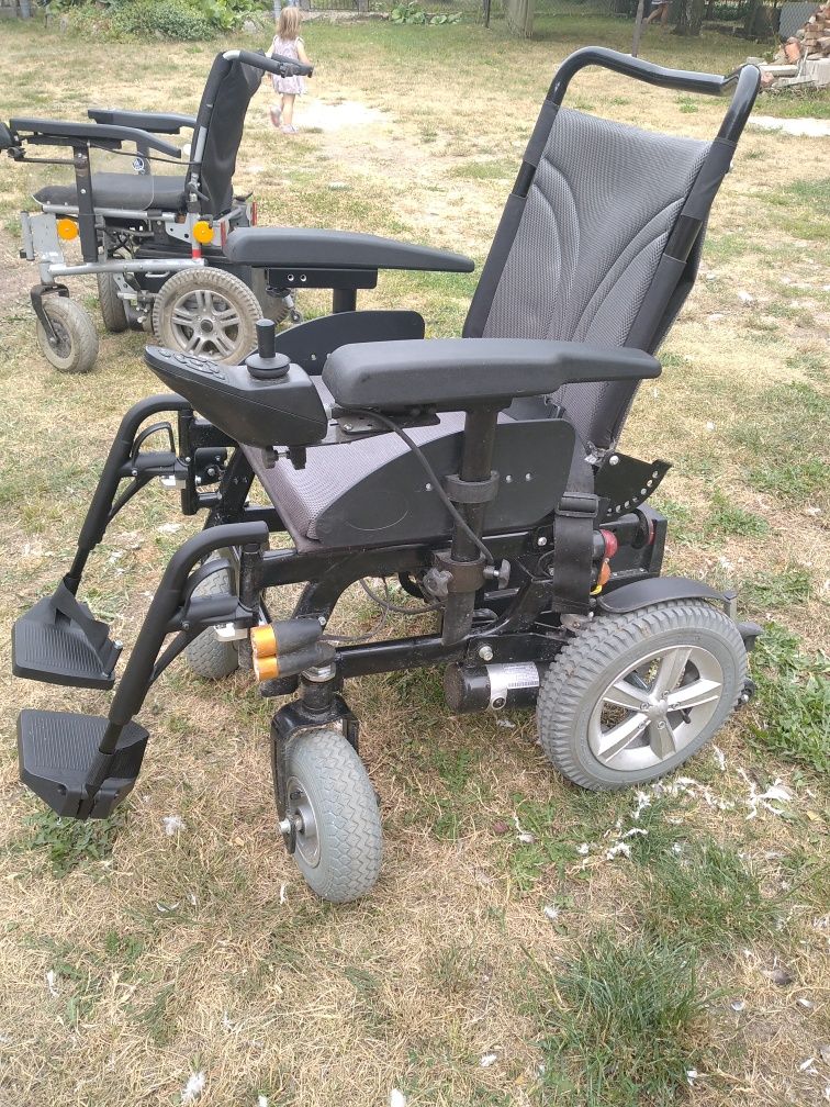 Sprzedam elektryczny inwalidzki wózek