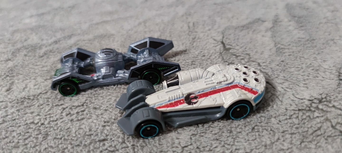 Zestaw aut hotwheels Star Wars