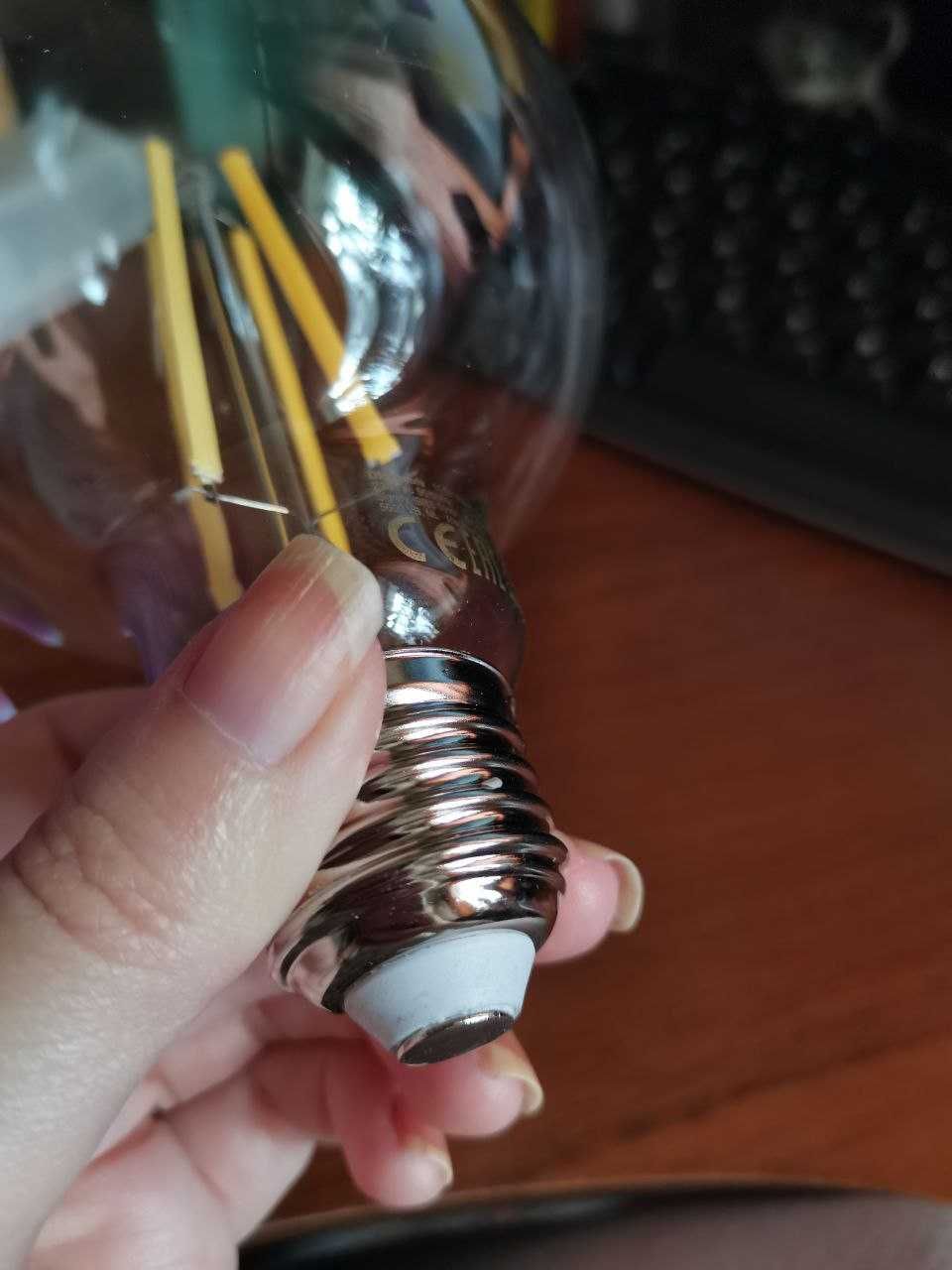Лампи Philips LED classic 100W A60 E27 CL 4000К DIM 2 шт (Нове)